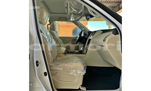 Buy Import Nissan Patrol White Car in Import - Dubai in Agalega Islands Buy Import Nissan Patrol White Car in Import - Dubai in Agalega Islands