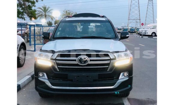 Buy Import Toyota DA Black Truck in Import - Dubai in Agalega Islands