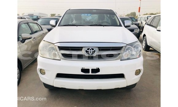 Buy Import Toyota Fortuner White Car in Import - Dubai in Agalega Islands Buy Import Toyota Fortuner White Car in Import - Dubai in Agalega Islands