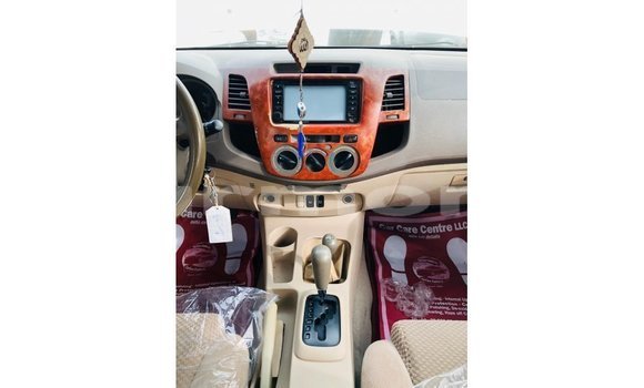 Buy Import Toyota Fortuner White Car in Import - Dubai in Agalega Islands Buy Import Toyota Fortuner White Car in Import - Dubai in Agalega Islands