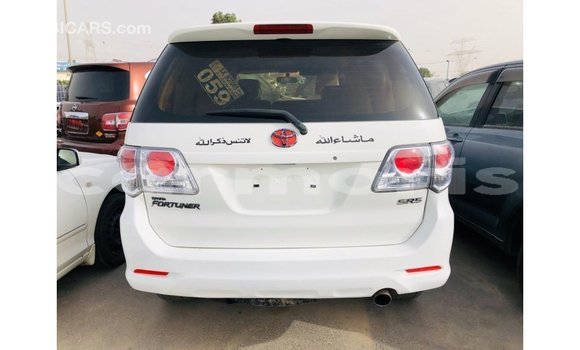 Buy Import Toyota Fortuner White Car in Import - Dubai in Agalega Islands Buy Import Toyota Fortuner White Car in Import - Dubai in Agalega Islands