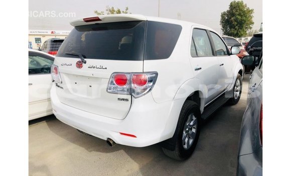 Buy Import Toyota Fortuner White Car in Import - Dubai in Agalega Islands Buy Import Toyota Fortuner White Car in Import - Dubai in Agalega Islands