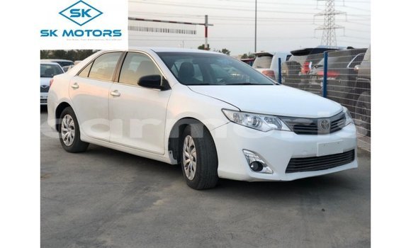 Buy Import Toyota Camry White Car in Import - Dubai in Agalega Islands Buy Import Toyota Camry White Car in Import - Dubai in Agalega Islands