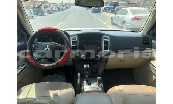 Buy Import Mitsubishi Pajero Red Car in Import - Dubai in Agalega Islands Buy Import Mitsubishi Pajero Red Car in Import - Dubai in Agalega Islands