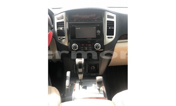 Buy Import Mitsubishi Pajero Red Car in Import - Dubai in Agalega Islands Buy Import Mitsubishi Pajero Red Car in Import - Dubai in Agalega Islands