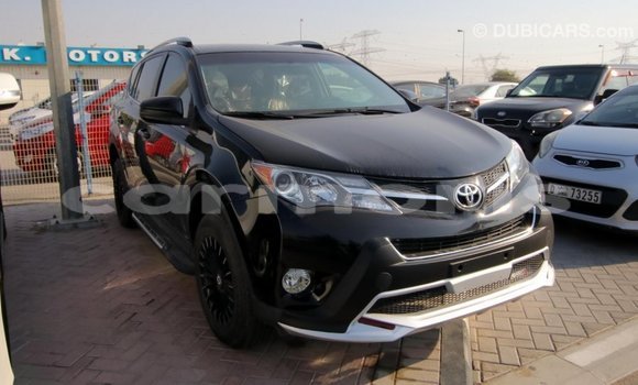 Acheter Import Voiture Toyota RAV4 Noir à Import - Dubai, Îles Agalega Acheter Import Voiture Toyota RAV4 Noir à Import - Dubai, Îles Agalega