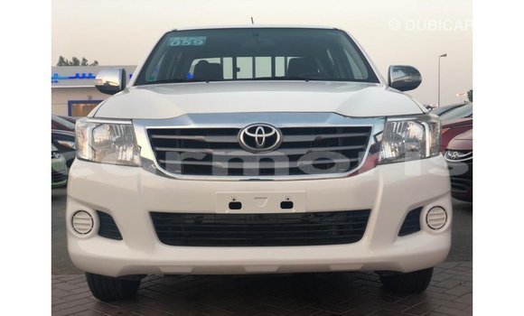 Buy Import Toyota Hilux White Car in Import - Dubai in Agalega Islands Buy Import Toyota Hilux White Car in Import - Dubai in Agalega Islands