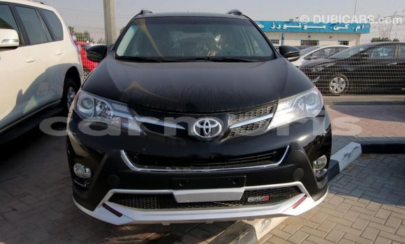 Acheter Import Voiture Toyota RAV4 Noir à Import - Dubai, Îles Agalega Acheter Import Voiture Toyota RAV4 Noir à Import - Dubai, Îles Agalega