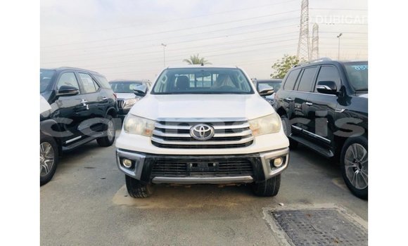 Buy Import Toyota Hilux White Car in Import - Dubai in Agalega Islands Buy Import Toyota Hilux White Car in Import - Dubai in Agalega Islands