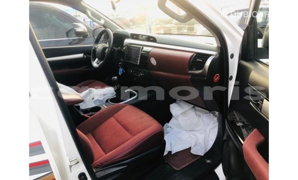 Buy Import Toyota Hilux White Car in Import - Dubai in Agalega Islands Buy Import Toyota Hilux White Car in Import - Dubai in Agalega Islands
