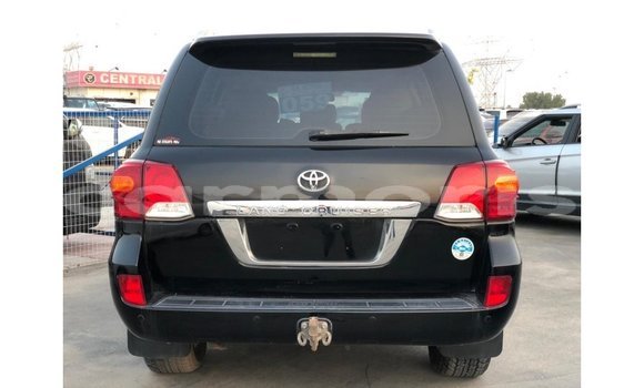 Buy Import Toyota Land Cruiser Black Car in Import - Dubai in Agalega Islands Buy Import Toyota Land Cruiser Black Car in Import - Dubai in Agalega Islands