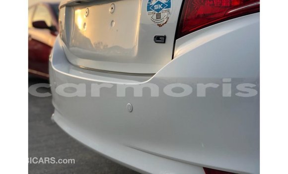 Buy Import Toyota Yaris White Car in Import - Dubai in Agalega Islands Buy Import Toyota Yaris White Car in Import - Dubai in Agalega Islands