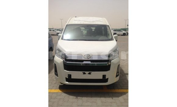 Buy Import Toyota Hiace White Car in Import - Dubai in Agalega Islands Buy Import Toyota Hiace White Car in Import - Dubai in Agalega Islands