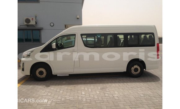 Buy Import Toyota Hiace White Car in Import - Dubai in Agalega Islands Buy Import Toyota Hiace White Car in Import - Dubai in Agalega Islands