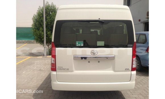 Buy Import Toyota Hiace White Car in Import - Dubai in Agalega Islands Buy Import Toyota Hiace White Car in Import - Dubai in Agalega Islands