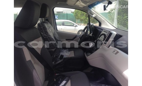 Buy Import Toyota Hiace White Car in Import - Dubai in Agalega Islands Buy Import Toyota Hiace White Car in Import - Dubai in Agalega Islands