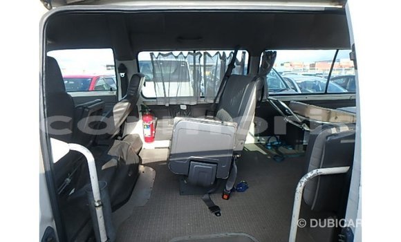 Buy Import Nissan Caravan White Car in Import - Dubai in Agalega Islands Buy Import Nissan Caravan White Car in Import - Dubai in Agalega Islands
