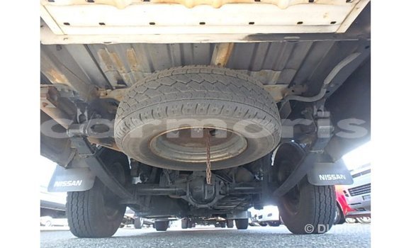 Buy Import Nissan Caravan White Car in Import - Dubai in Agalega Islands Buy Import Nissan Caravan White Car in Import - Dubai in Agalega Islands