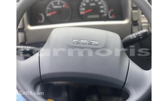 Buy Import Isuzu Rodeo White Car in Import - Dubai in Agalega Islands Buy Import Isuzu Rodeo White Car in Import - Dubai in Agalega Islands