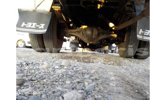 Buy Import Toyota Dyna Blue Truck in Import - Dubai in Agalega Islands Buy Import Toyota Dyna Blue Truck in Import - Dubai in Agalega Islands