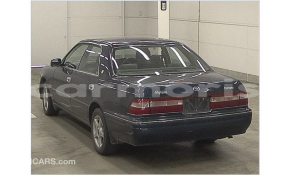Buy Import Toyota Crown Blue Car in Import - Dubai in Agalega Islands Buy Import Toyota Crown Blue Car in Import - Dubai in Agalega Islands