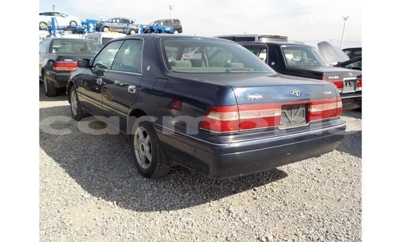 Buy Import Toyota Crown Blue Car in Import - Dubai in Agalega Islands Buy Import Toyota Crown Blue Car in Import - Dubai in Agalega Islands