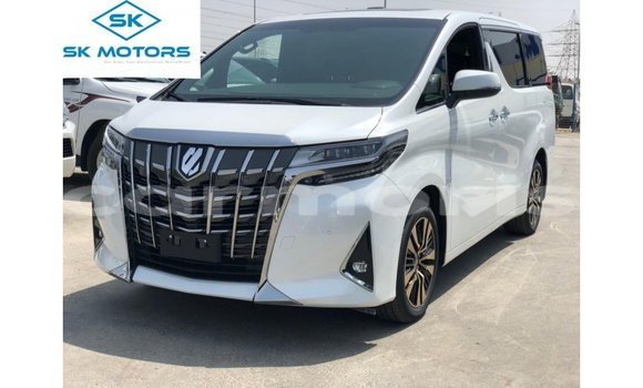 Buy Import Toyota Alphard White Car in Import - Dubai in Agalega Islands