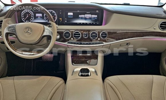 Buy Import Mercedes-Benz 190 Black Car in Import - Dubai in Agalega Islands Buy Import Mercedes-Benz 190 Black Car in Import - Dubai in Agalega Islands