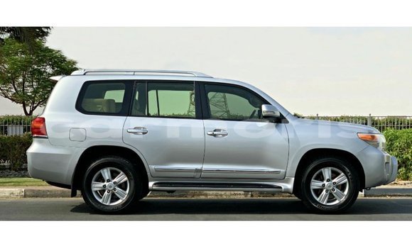 Buy Import Toyota Land Cruiser Other Car in Import - Dubai in Agalega Islands Buy Import Toyota Land Cruiser Other Car in Import - Dubai in Agalega Islands