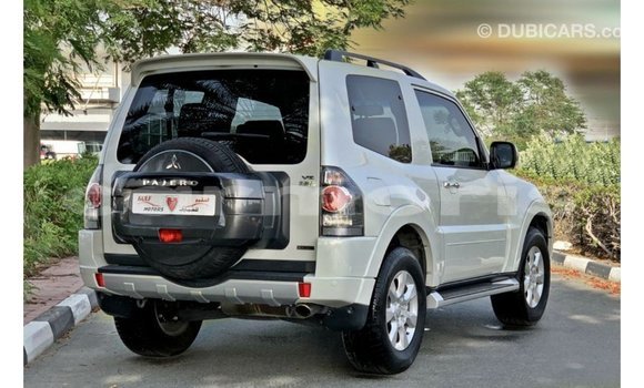 Buy Import Mitsubishi Pajero White Car in Import - Dubai in Agalega Islands Buy Import Mitsubishi Pajero White Car in Import - Dubai in Agalega Islands