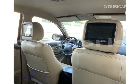 Buy Import Toyota Fortuner Black Car in Import - Dubai in Agalega Islands Buy Import Toyota Fortuner Black Car in Import - Dubai in Agalega Islands