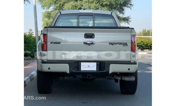 Buy Import Ford Club Wagon Beige Car in Import - Dubai in Agalega Islands Buy Import Ford Club Wagon Beige Car in Import - Dubai in Agalega Islands