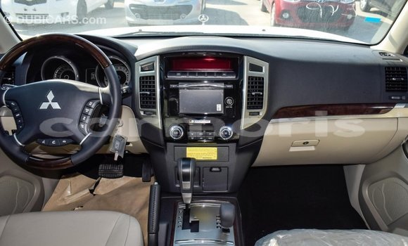 Buy Import Mitsubishi Pajero Other Car in Import - Dubai in Agalega Islands Buy Import Mitsubishi Pajero Other Car in Import - Dubai in Agalega Islands