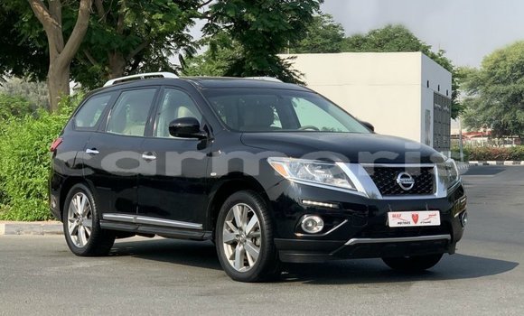 Buy Import Nissan Pathfinder Black Car in Import - Dubai in Agalega Islands