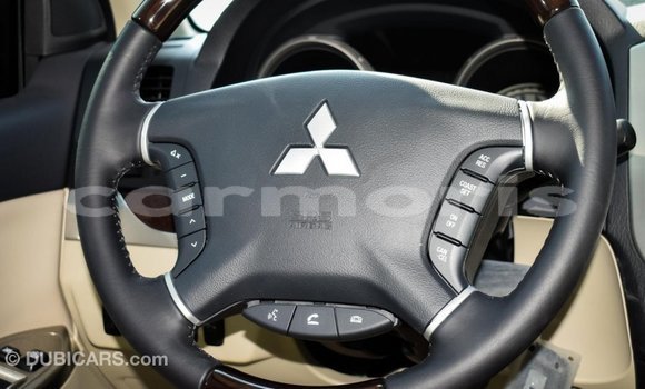 Buy Import Mitsubishi Pajero Other Car in Import - Dubai in Agalega Islands Buy Import Mitsubishi Pajero Other Car in Import - Dubai in Agalega Islands