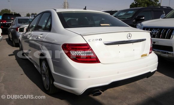 Buy Import Mercedes-Benz 200 White Car in Import - Dubai in Agalega Islands Buy Import Mercedes-Benz 200 White Car in Import - Dubai in Agalega Islands
