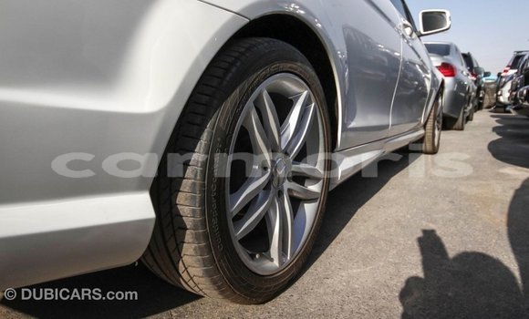 Buy Import Mercedes-Benz 200 White Car in Import - Dubai in Agalega Islands Buy Import Mercedes-Benz 200 White Car in Import - Dubai in Agalega Islands