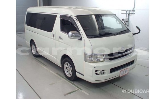 Buy Import Toyota Regius White Car in Import - Dubai in Agalega Islands Buy Import Toyota Regius White Car in Import - Dubai in Agalega Islands