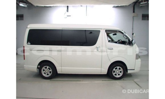 Buy Import Toyota Regius White Car in Import - Dubai in Agalega Islands Buy Import Toyota Regius White Car in Import - Dubai in Agalega Islands
