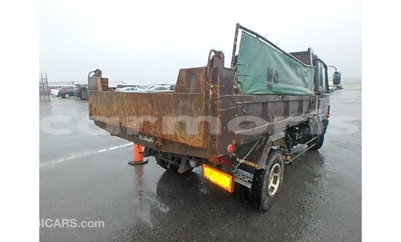 Buy Import Nissan Evalia Brown Truck in Import - Dubai in Agalega Islands Buy Import Nissan Evalia Brown Truck in Import - Dubai in Agalega Islands