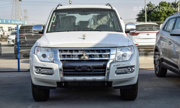 Buy Import Mitsubishi Pajero White Car in Import - Dubai in Agalega Islands Buy Import Mitsubishi Pajero White Car in Import - Dubai in Agalega Islands