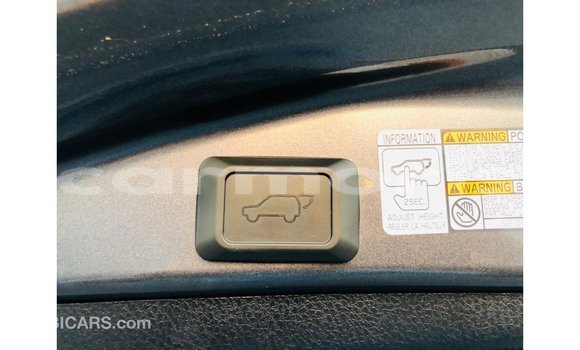 Buy Import Toyota HiAce Black Truck in Import - Dubai in Agalega Islands Buy Import Toyota HiAce Black Truck in Import - Dubai in Agalega Islands