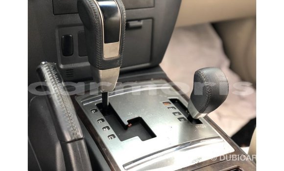 Buy Import Mitsubishi Pajero White Car in Import - Dubai in Agalega Islands Buy Import Mitsubishi Pajero White Car in Import - Dubai in Agalega Islands