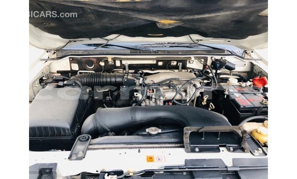 Buy Import Mitsubishi Pajero White Car in Import - Dubai in Agalega Islands Buy Import Mitsubishi Pajero White Car in Import - Dubai in Agalega Islands