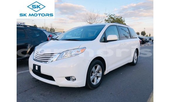 Buy Import Toyota Sienna White Car in Import - Dubai in Agalega Islands Buy Import Toyota Sienna White Car in Import - Dubai in Agalega Islands