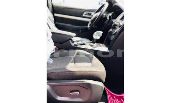 Buy Import Ford Explorer Other Car in Import - Dubai in Agalega Islands Buy Import Ford Explorer Other Car in Import - Dubai in Agalega Islands