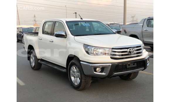 Buy Import Toyota Hilux White Car in Import - Dubai in Agalega Islands Buy Import Toyota Hilux White Car in Import - Dubai in Agalega Islands