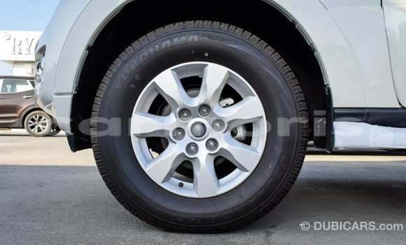 Buy Import Mitsubishi Pajero White Car in Import - Dubai in Agalega Islands Buy Import Mitsubishi Pajero White Car in Import - Dubai in Agalega Islands
