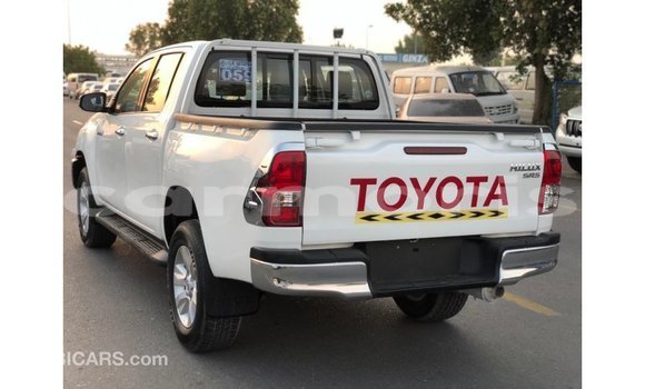 Buy Import Toyota Hilux White Car in Import - Dubai in Agalega Islands Buy Import Toyota Hilux White Car in Import - Dubai in Agalega Islands