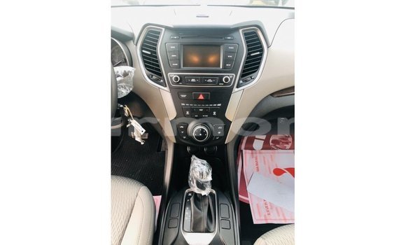 Buy Import Hyundai Santa Fe Other Car in Import - Dubai in Agalega Islands Buy Import Hyundai Santa Fe Other Car in Import - Dubai in Agalega Islands